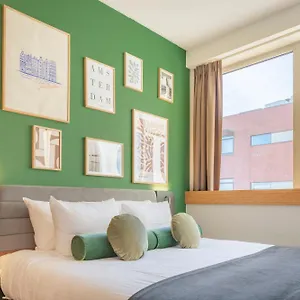 *** Hotel Maxhotel Amsterdam Airport Schiphol - Recently Renovated Niederlande