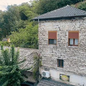 Apartamento Klajd, Gjirokastër